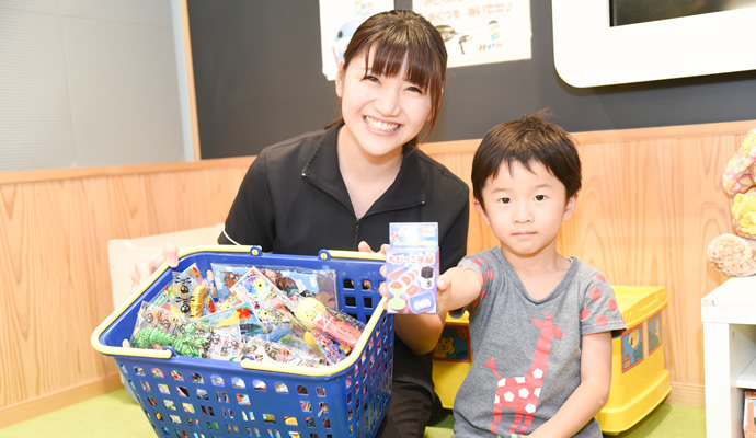 ☆残業ほぼなし☆祝日のある週は振替診療無し☆担当制☆社保完備☆